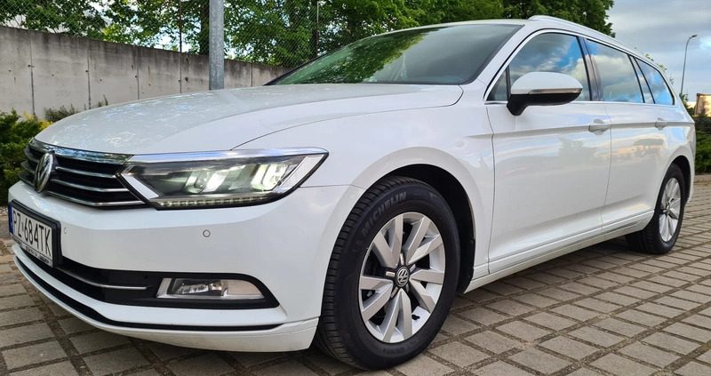 Volkswagen Passat cena 46950 przebieg: 278000, rok produkcji 2016 z Kostrzyn małe 667